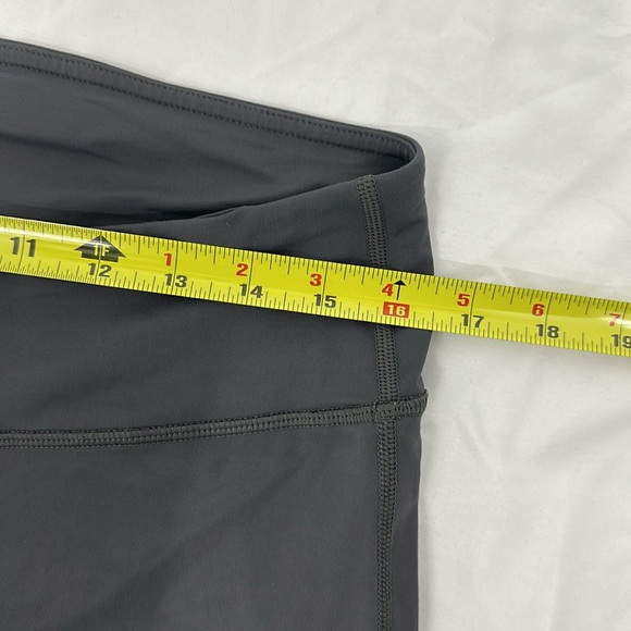 Lululemon Mesh Panel Cropped Leggings in Gray - Picture 4 of 5